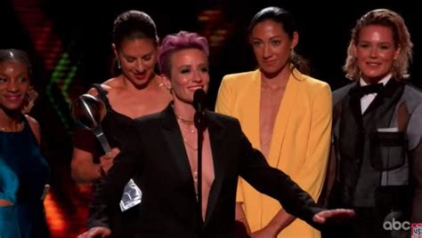 megan rapinoe nip slip|Megan Rapinoes wardrobe malfunction during ESPY after soccer。